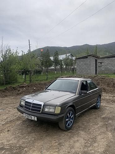 mercedes 201: Mercedes-Benz 190: 1986 г., 2 л, Механика, Бензин, Седан — 3