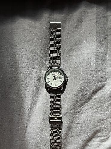 breitling часы мужские цена: Классические часы часы, NaviForce, Серебро, Мужские, Б/у — 1