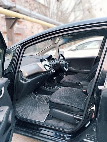 хонда фит левый руль бишкек: Honda Fit: 2013 г., 1.3 л, Вариатор, Бензин, Хэтчбэк — 9