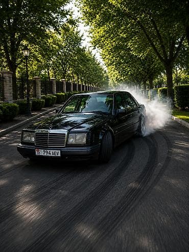 приму в дар автомобиль: Mercedes-Benz W124: 1990 г., 2.3 л, Механика, Бензин, Седан — 1