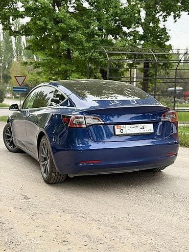 mini ev: Tesla Model 3: 2020 г., Электромобиль, Седан — 2