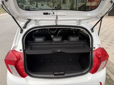 BMW: Chevrolet Spark: 2020 г., 1 л, Автомат, Бензин — 7