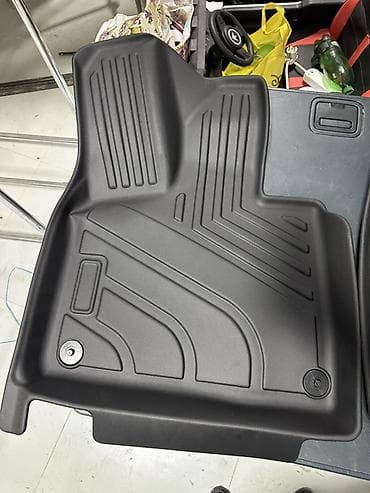 Плоские Полики Для салона цвет - Черный, Новый