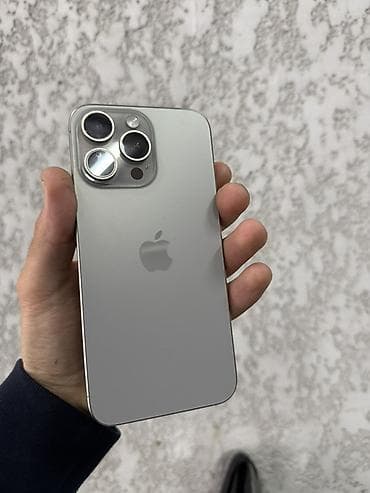 IPhone 15 Pro Max, Б/у, 256 ГБ, Natural Titanium, 84 %