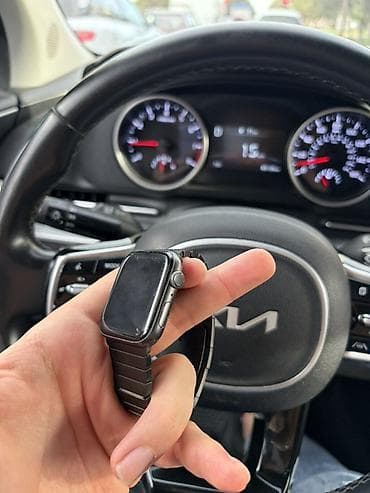 poco m3: Продаю Apple Watch 5 44 mm сост 8 из 10работал 100 из 10комплект — 3