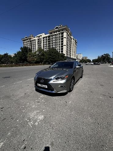 Lexus: Lexus ES: 2017 г., 2.5 л, Вариатор, Гибрид, Седан — 2