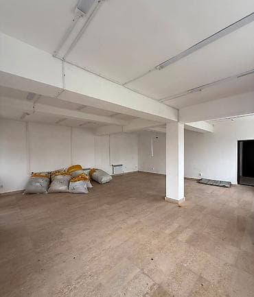 шприц жане купить в бишкеке: Продаю коммерческое помещение (ШВЕЙНЫЙ ЦЕХ) по улице Менделеева — 2