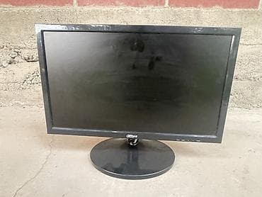 studio display: Монитор, LED, 18" - 19" — 1