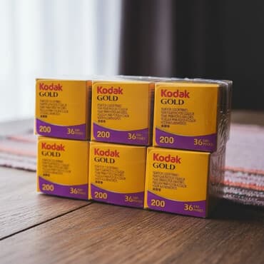 кассеты на полароид: Фотопленка, свежая, в наличии!! Цена за одну катушку!! К вашим крутым — 1