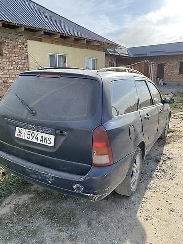 smart open: Ford Focus: 2001 г., 1.8 л, Механика, Бензин, Хэтчбэк — 10