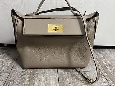 Сумкалар: Классикалык сумка, Италия, Материалы: Нукура булгаары, Магнит илмектер, Сыдырмалуу, Асыл нуска, Аялдарга, Колдонулган — 3