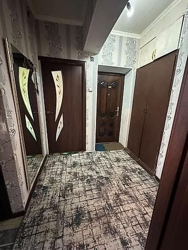 105: 3 комнаты, 62 м², 105 серия, 4 этаж — 1