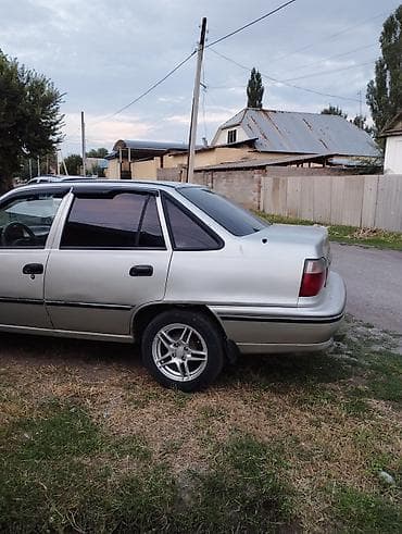 Daewoo Nexia: 2005 г., Седан — 1