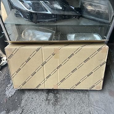 leksus: Решетка радиатора Lexus 2014 г., Б/у, Оригинал — 2