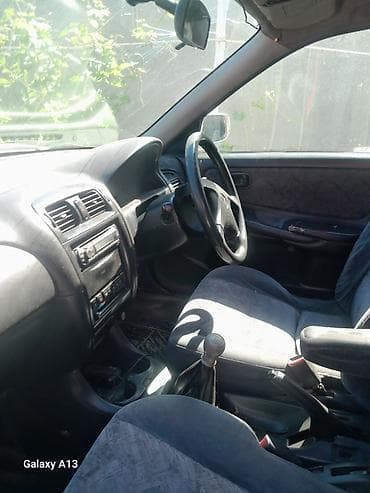 салон субару аутбек: Mazda Familia: 1999 г., 2 л, Кол менен иштөөчү, Дизель, Универсал — 2