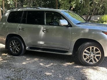 один: Lexus LX: 2011 г., 5.7 л, Автомат, Газ, Внедорожник — 3