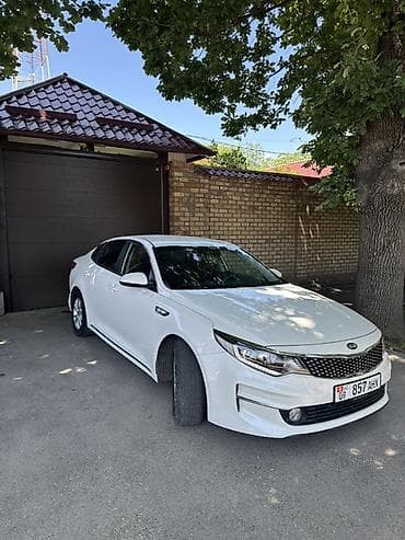 2017: Kia K5: 2017 г., 2 л, Автомат, Бензин, Седан — 2
