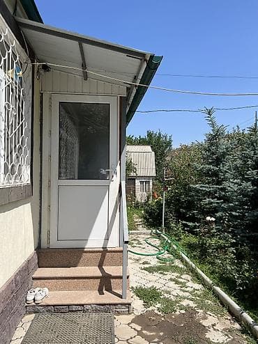 Үйлөр: Продам уютную дачу в горах в 30 км от города (по дороге на — 2