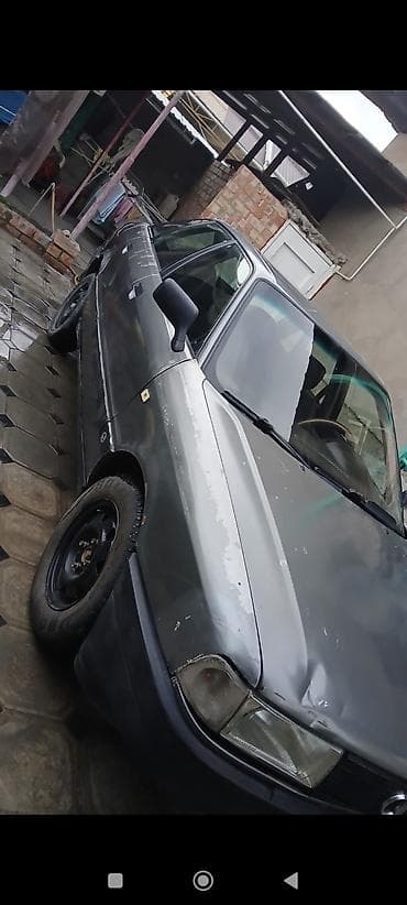 резина летняя: Audi 100: 1990 г., 1.8 л, Механика, Бензин, Седан — 3