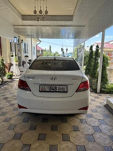 6: Hyundai Solaris: 2015 г., 1.4 л, Автомат, Бензин, Седан — 8