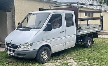 мерседес гигант кабина: Легкий грузовик, Mercedes-Benz, Дубль — 1