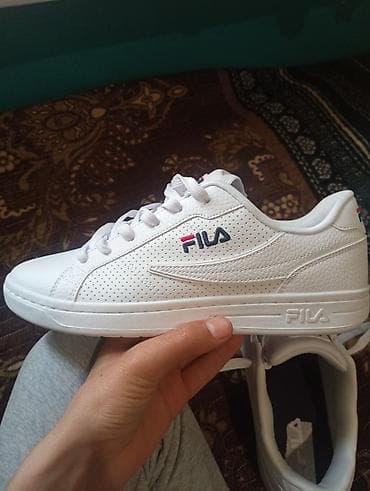 Ботинки: Мужские кроссовки, 43, Fila, Новый, цвет - Белый — 2