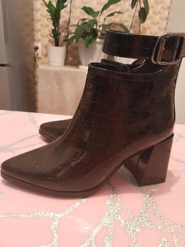 ялывый отук: Деми сапоги 39 размер — 6