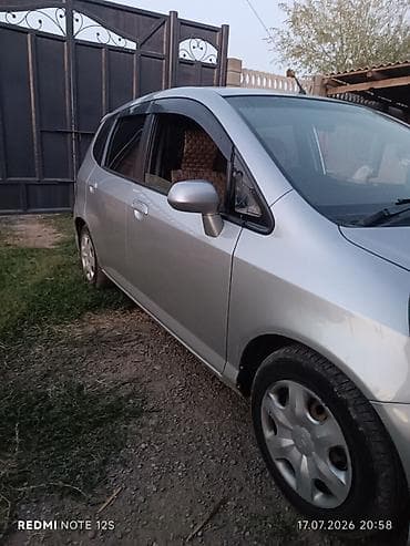 Honda Fit: 2003 г., 1.3 л, Вариатор, Бензин, Седан — 3