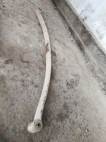 насадки на глушители: Рессора Mercedes-Benz Б/у — 1