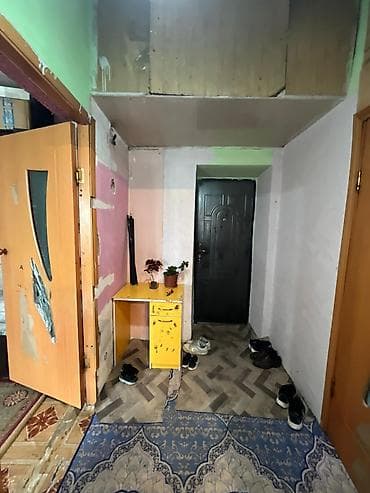 продается малосемейка: 1 комната, 38 м², Малосемейка, 3 этаж, Косметический ремонт — 6