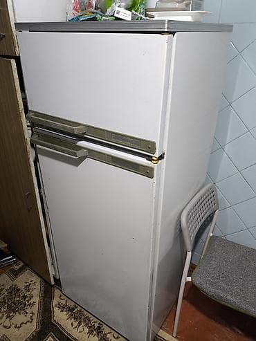 Матрастар: Продаю пианино Саратов ц.15000 сом,шкафы,диваны,газ — 1