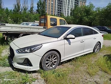 Hyundai Sonata: 2018 г., 2 л, Автомат, Газ, Седан