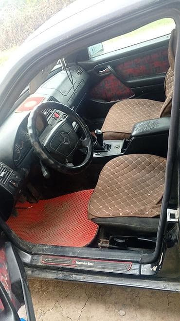 авто б: Mercedes-Benz C-Class: 1995 г., Седан — 6