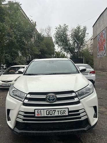 Toyota Highlander: 2018 г., 3.5 л, Вариатор, Гибрид, Кроссовер