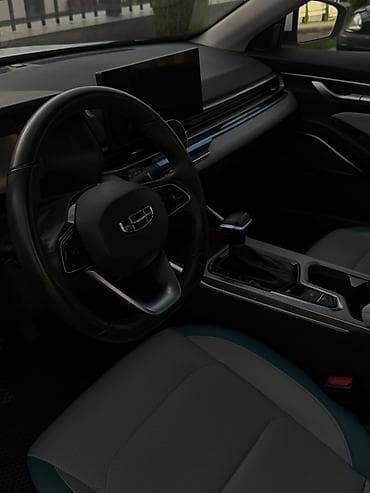 Транспорт: Geely Emgrand: 2023 г., 1.5 л, Автомат, Бензин, Седан — 3