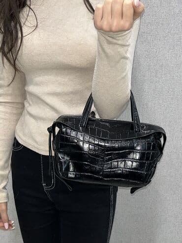 обувь новая: Продам мини бочонок из мягкой натуральной кожи, очень вместительная, 1 — 2