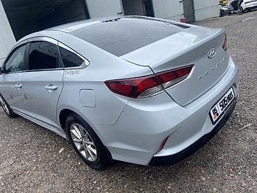 Hyundai Sonata: 2021 г., 2 л, Автомат, Газ, Седан — 4