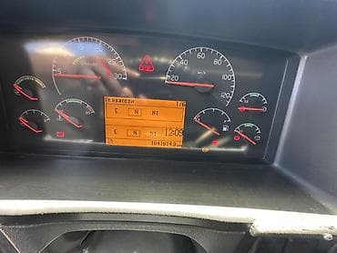 атего тягач: Тягач, Volvo, 2004 г., Тентованный — 8