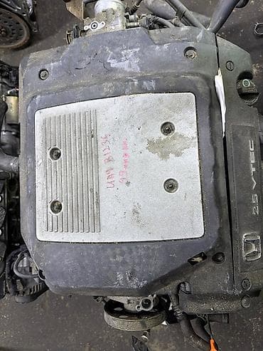 сабер хонда: Бензиновый мотор Honda 2002 г., 2.5 л, Б/у, Япония — 2