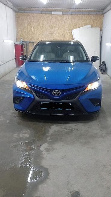 Toyota Camry: 2019 г., 2.5 л, Автомат, Бензин, Седан at lalafo.kg Toyota Camry: 2019 г., 2.5 л, Автомат, Бензин, Седан