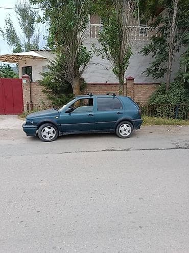 салон на гольф 3: Volkswagen Golf: 1994 г., 1.8 л, Механика, Бензин, Хэтчбэк — 6