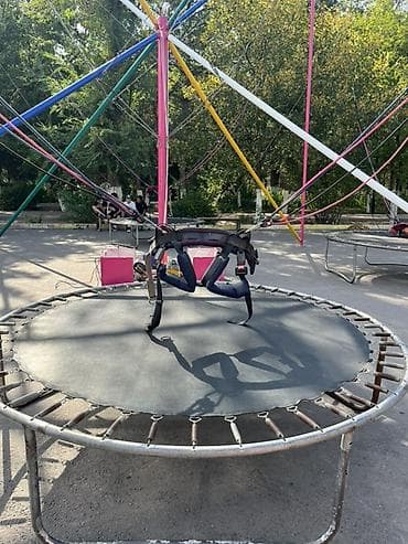 сон куль: Батутно-банджи аттракцион Высота 8 метров. «Bungee Trampoline» — 3