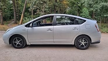 byd e7: Toyota Prius: 2006 г., 1.5 л, Автомат, Гибрид, Хэтчбэк — 5