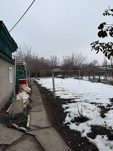 продаю дом аламидин рнок: Срочно ‼️ В продаже одноэтажны ДОМ 🔰Адрес: Аламедин 1 🔰Площадь — 8