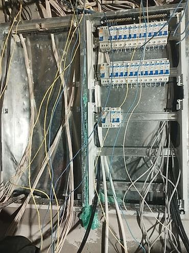 Электрики: Электрик | Установка счетчиков, Установка стиральных машин, Монтаж выключателей Больше 6 лет опыта — 3