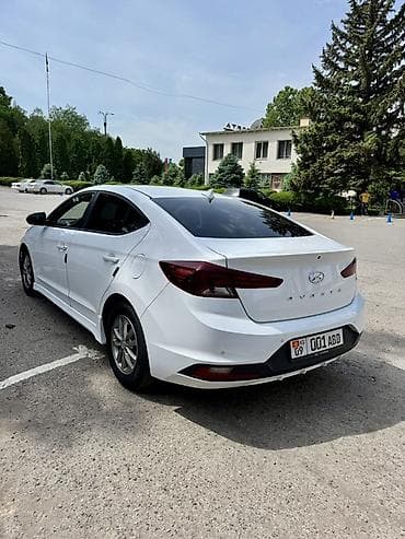 mitsubishi outlander 2020 2.4: Hyundai Avante: 2019 г., 1.6 л, Автомат, Газ, Седан — 2
