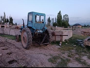 касилка запчасть: Трактор с навесным оборудованием Комплектация: - Колесный трактор — 2