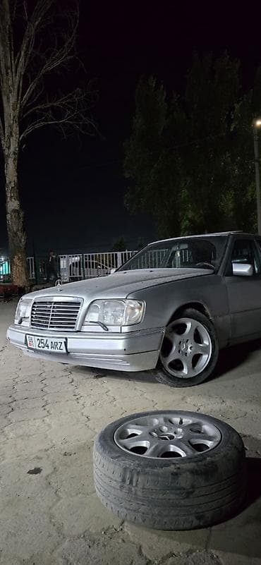 bmw e92: Mercedes-Benz W124: 1993 г., 3.2 л, Автомат, Бензин, Седан — 5