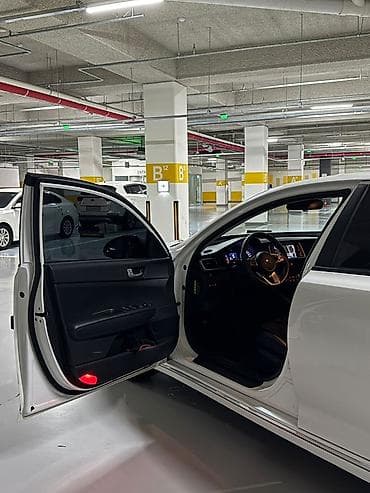 kia j5: Kia K5: 2019 г., 2 л, Автомат, Газ, Седан — 9