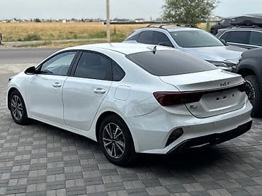 Kia K3: 2023 г., Автомат, Бензин — 6